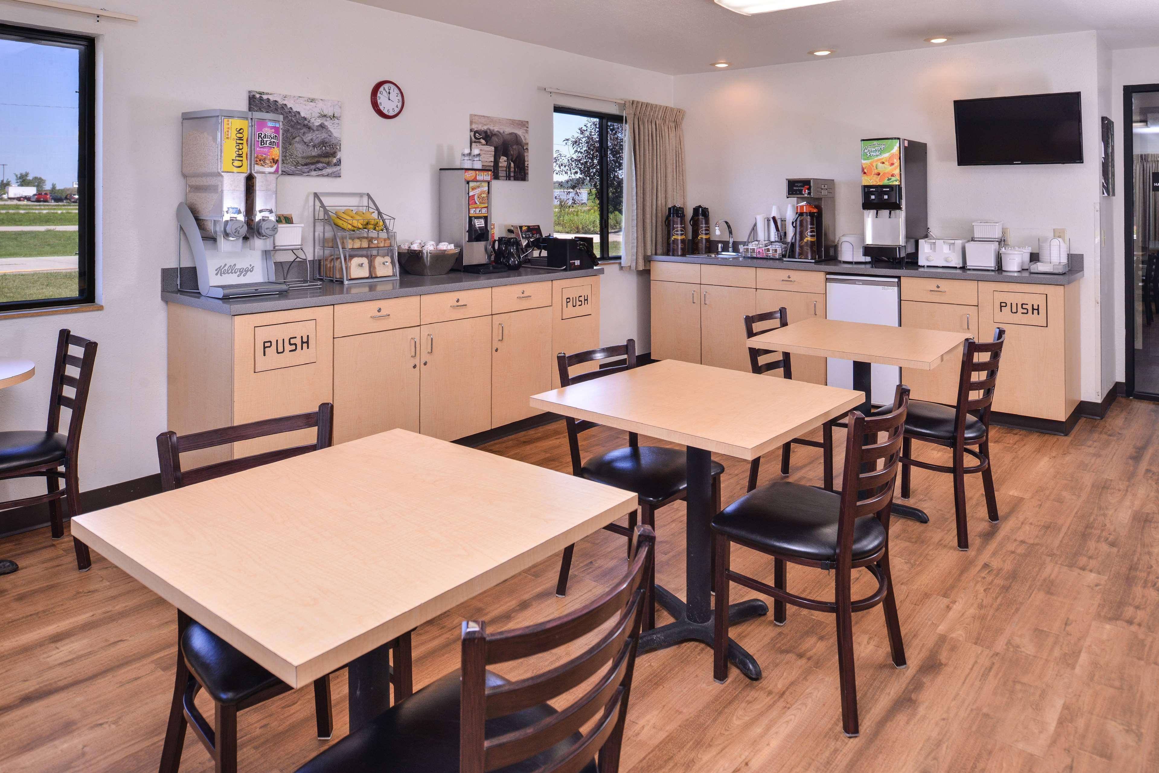 Americas Best Value Inn Missouri Valley Dış mekan fotoğraf