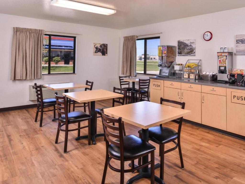 Americas Best Value Inn Missouri Valley Dış mekan fotoğraf